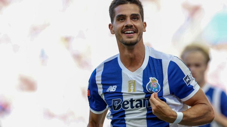 André Silva e o regresso ao FC Porto: "Foi a decisão mais emocional da minha carreira" FC Porto