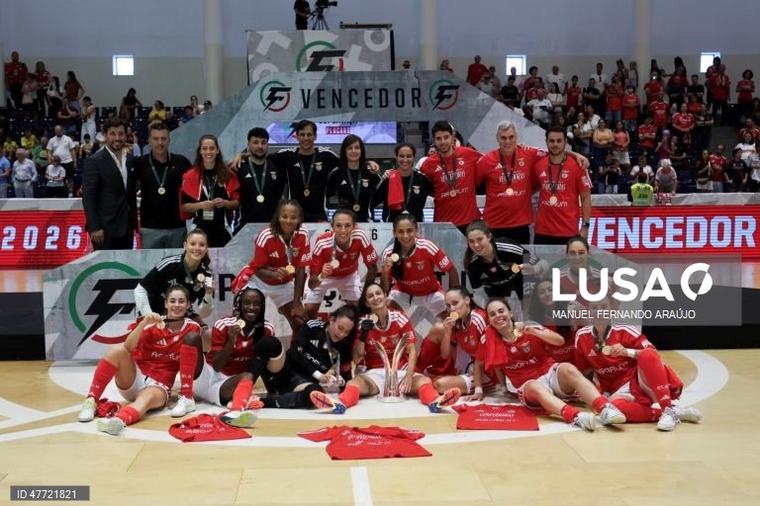 Benfica vence Supertaça Feminina de Futsal frente ao Nun'Álvares 24 Imagens