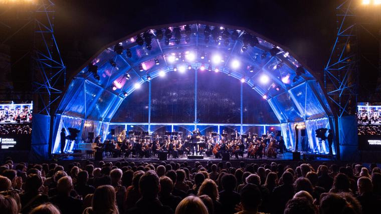 Música portuense sobe a palco na Avenida dos Aliados Cultura