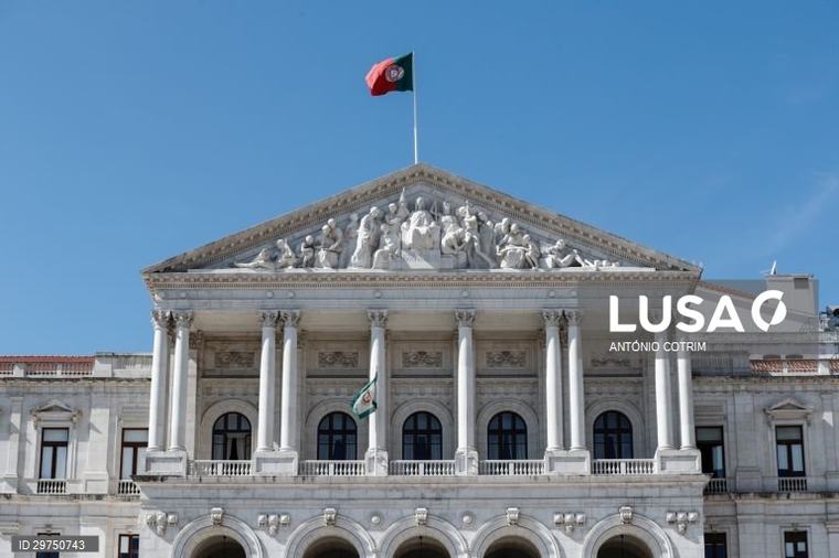 Comissão permanente confirma plenário na 3.ª feira para debater e votar moção do Chega