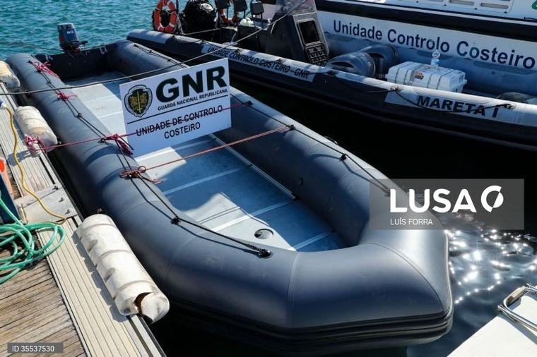 GNR e Polícia Marítima excluem desembarque de migrantes em Sesimbra