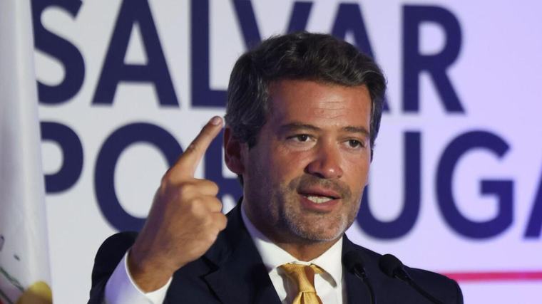 Chega acusa restantes partidos da oposição ao Governo PSD/CDS-PP de "esquizofrenia de coragem"