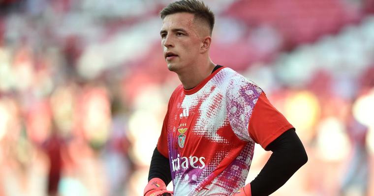 Trubin: Leeds, Juventus e renovação 'low cost' oferecida pelo Benfica