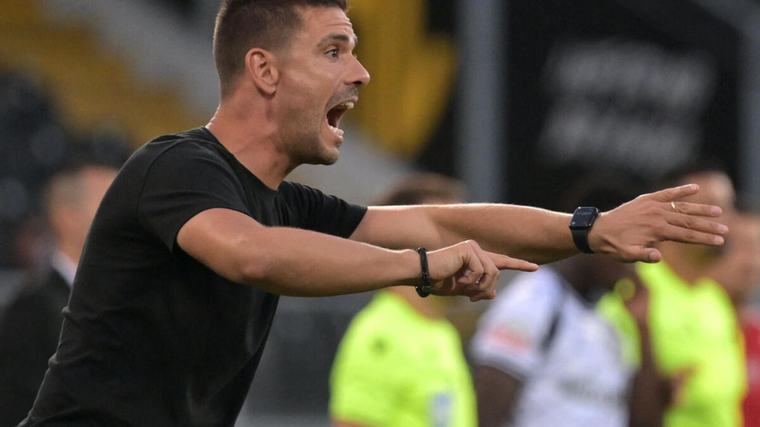 Tiago Margarido: "Se estivéssemos aqui até amanhã, a bola não entrava na mesma" V. Guimarães